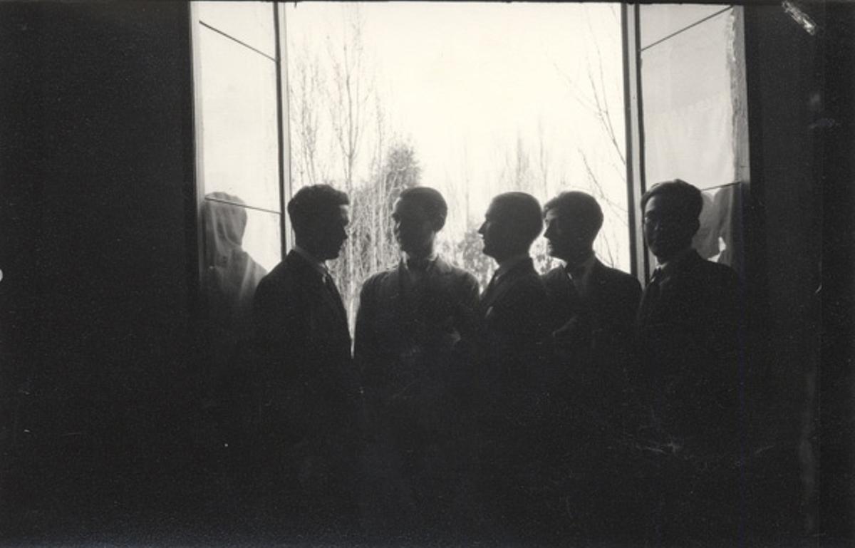 Lorca, junto a Juan Vicens, Pepín Bello, Juan Centeno y Emilio Prados.