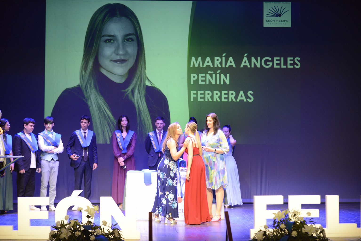 Graduación de bachilleres y alumnos de FP y Ciclos Formativos del IES León Felipe