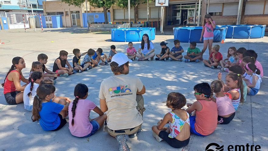 Más de 11.000 escolares participan en los talleres de reciclaje de verano de la EMTRE
