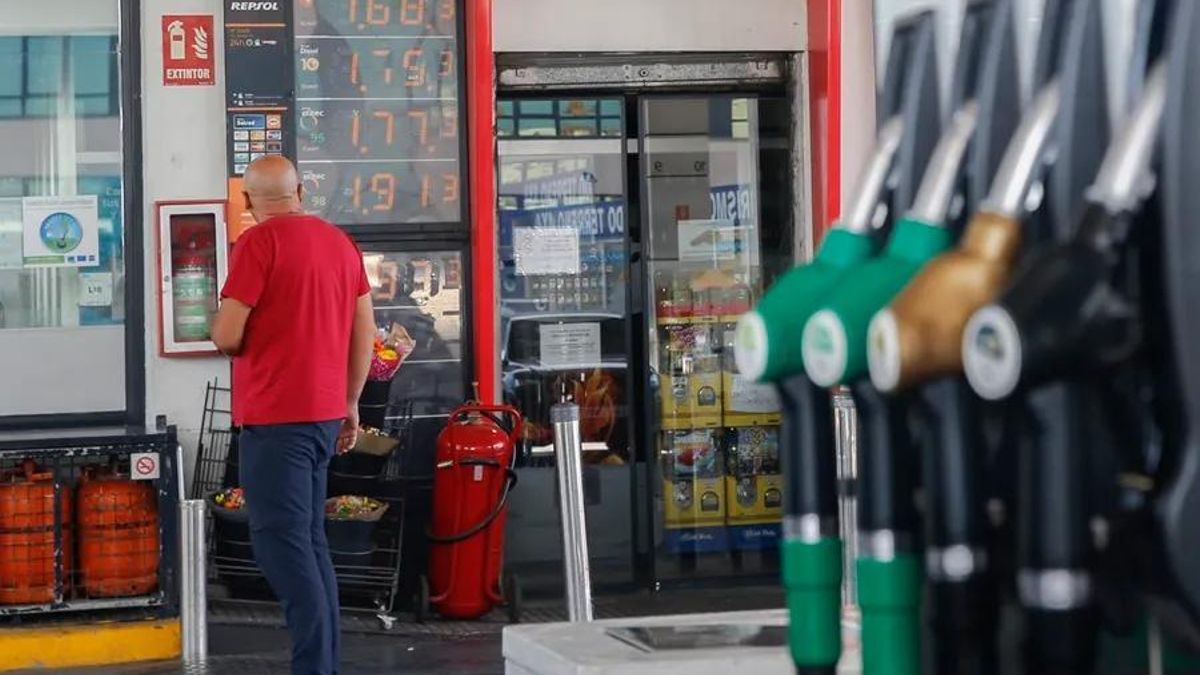El precio de la gasolina y el diesel sube por segundo día consecutivo.