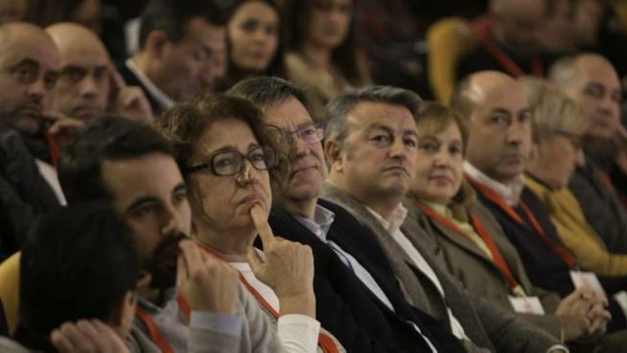 Todos los notables socialistas durante el último congreso provincial del pasado diciembre.