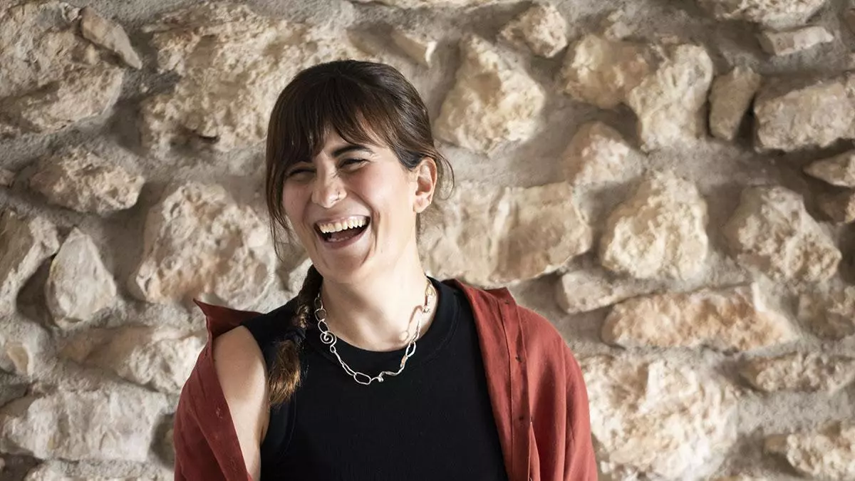 De Torredembarra (Tarragona) a la pasarela de Nueva York, la joyera Alba Navarro conquista la Fashion Week