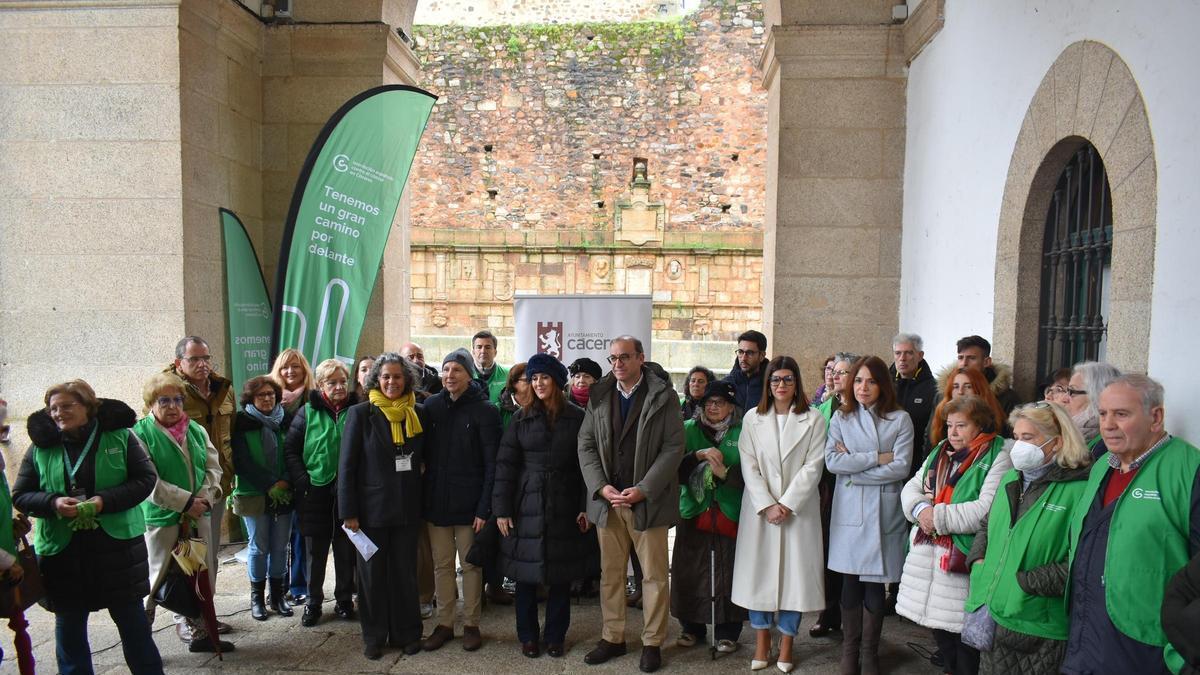 Video | Actos del Día Mundial contra el Cáncer en Cáceres