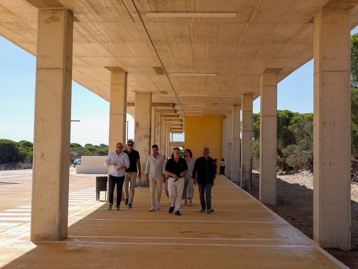 Acto de inauguración del mirador 'Puerta de Doñana'.