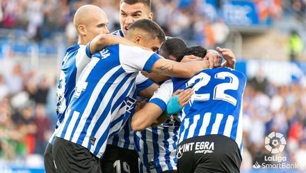Resumen, goles y highlights del Alavés 2 - 1 Oviedo de la jornada 13 de LaLiga Smartbank