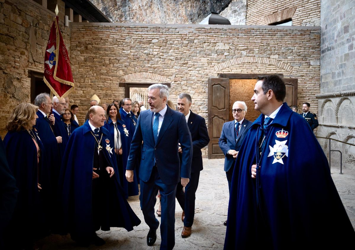 El presidente de Aragón en San Juan de la Peña.