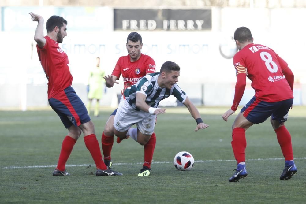 Les imatges de l''Olot - Peralada (2-1)