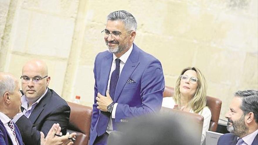 Emiliano Pozuelo promete su cargo en el Parlamento andaluz por Ciudadanos