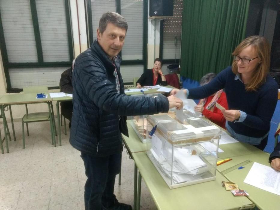 Elecciones Generales 2019 en Asturias: Los asturianos acuden a las urnas