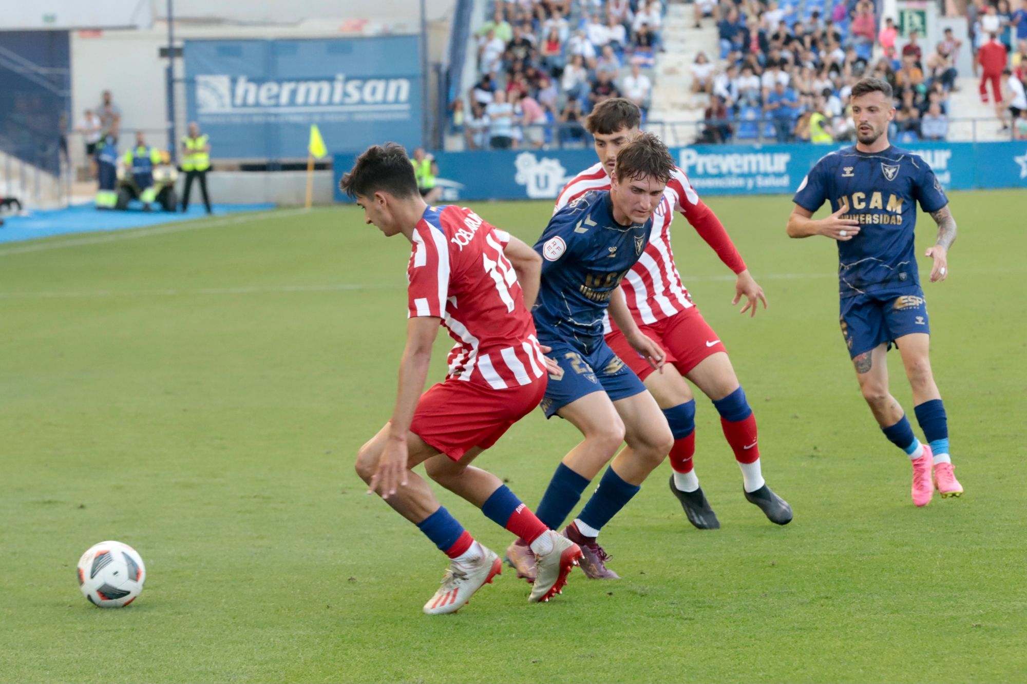 UCAM Murcia-Atlético de Madrid B: Empate en la ida de la final por el ascenso a 1ªRFEF