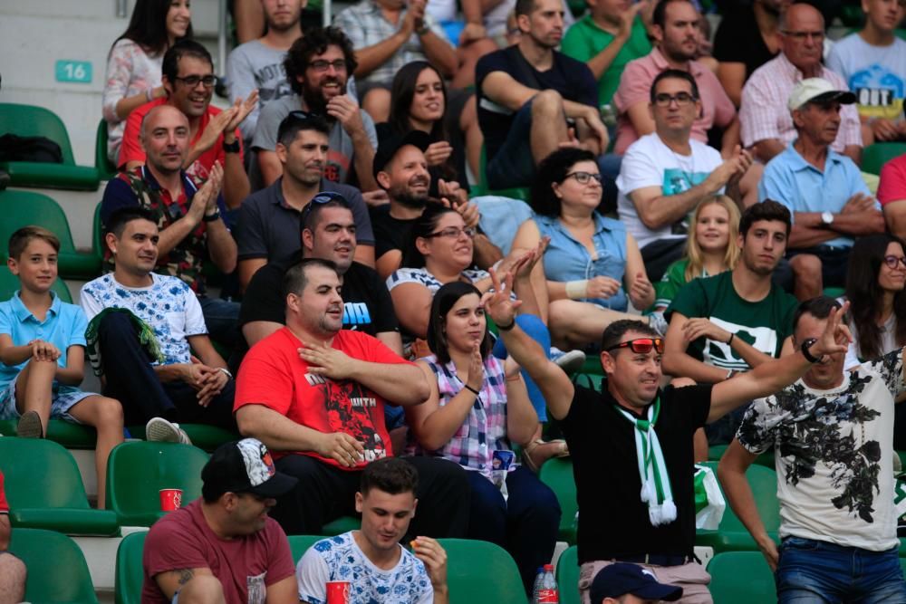 Elche y Nàstic empatan en el Martínez Valero