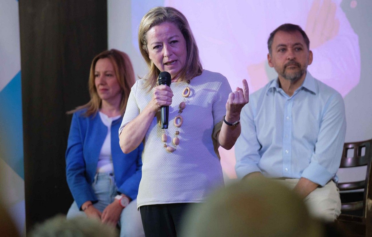 Clavijo se compromete con políticas de envejecimiento activo y Dávila a recuperar Ansina