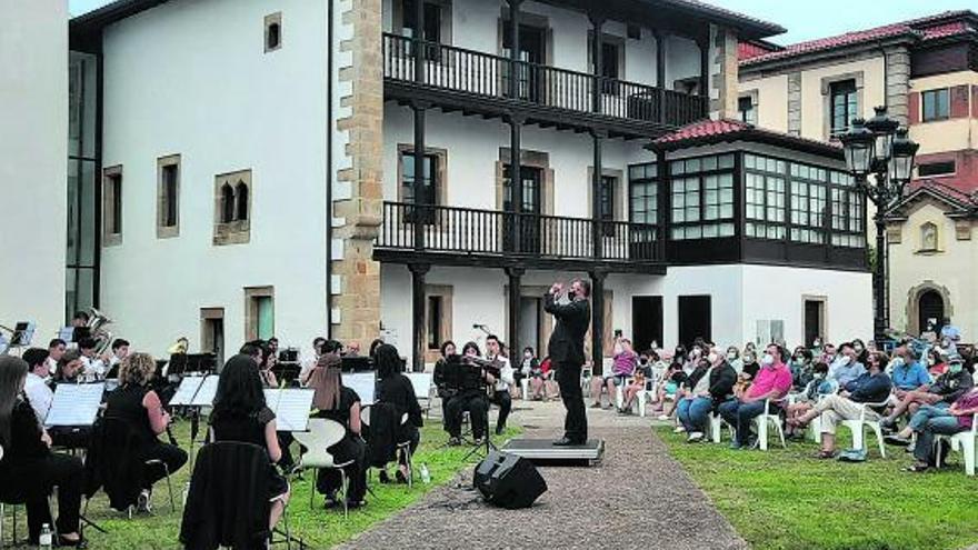 Éxito de público en el IX Festival de Música de Villaviciosa  | VICENTE ALONSO