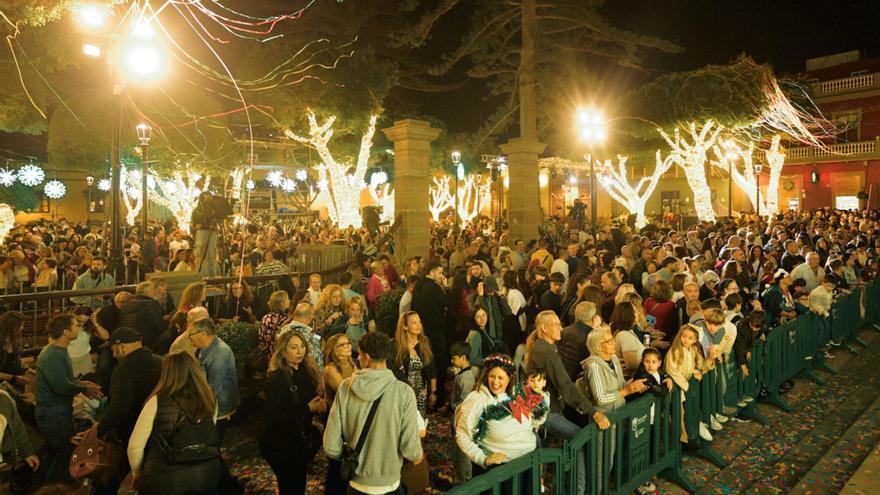 Gáldar brilla en su encendido navideño