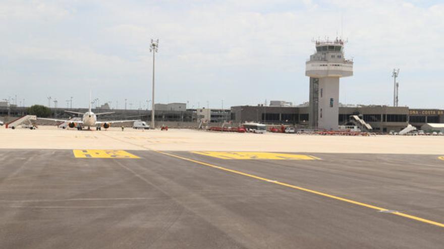 Castelló i l’Escala s’adhereixen a la taula estratègica de l’aeroport  de Girona