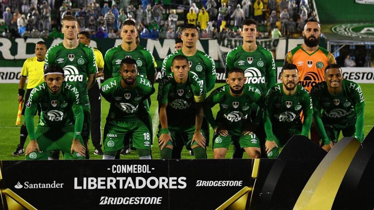 Los jugadores del Chapecoense ya tienen nuevo entrenador