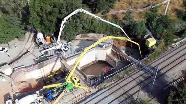Adif dona per reparat el clot de Montcada i emplaça Renfe a programar la recuperació del servei. ADIF.