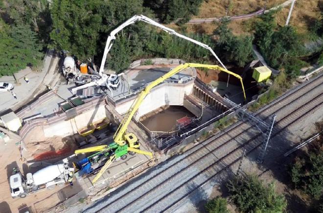 Paneque sostiene que no existen puntos en común entre los socavones de las obras de la L9 y Rodalies