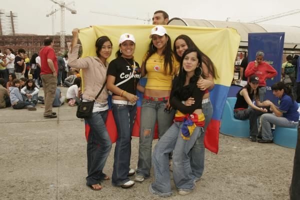 Así fue el paso de Shakira por el Coliseum en 2006