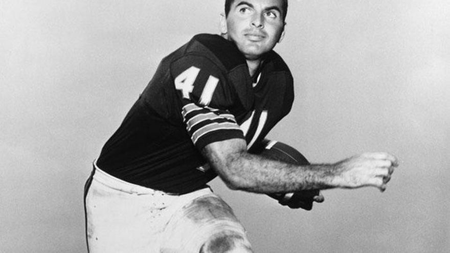 Brian Piccolo, en una imagen de sus años en los Bears de Chicago.