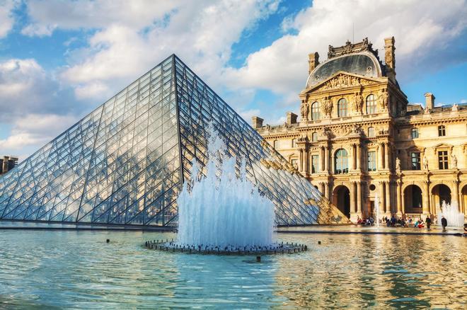 Museo del Louvre, París