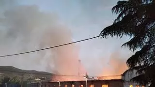 PSOE Plasencia alerta del riesgo de derrumbe en la Casa de los Serrano 43 días después del incendio