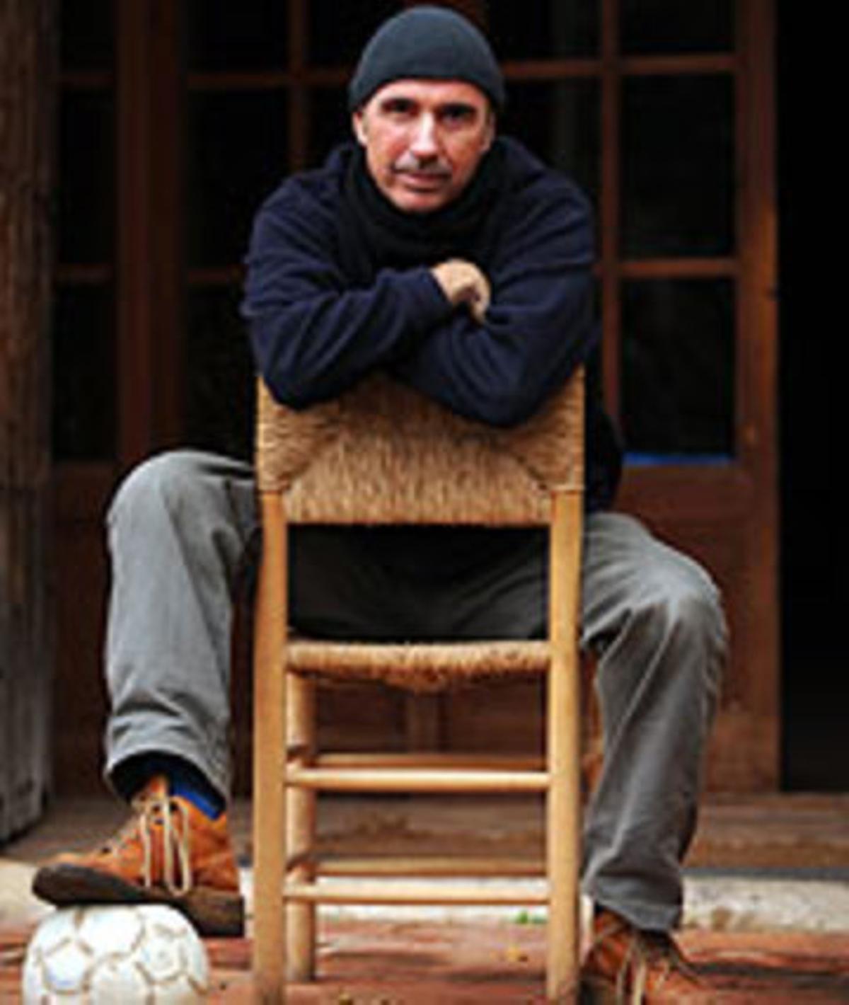 Lluís Llach, a la seva masia de Parlavà, dimarts passat, després de l’entrevista amb EL PERIÓDICO. Lluís Llach, a la seva masia de Parlavà, dimarts passat, després de l’entrevista amb EL PERIÓDICO.