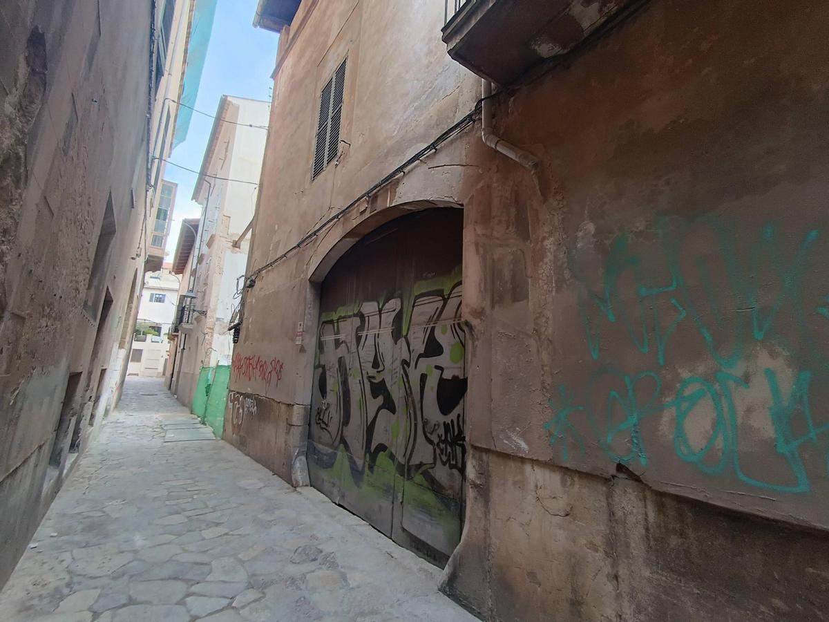 En la calle de la Campana, en Palma, habrá un hotel, según se ha tratado esta semana en la Comisión de Centro Histórico.