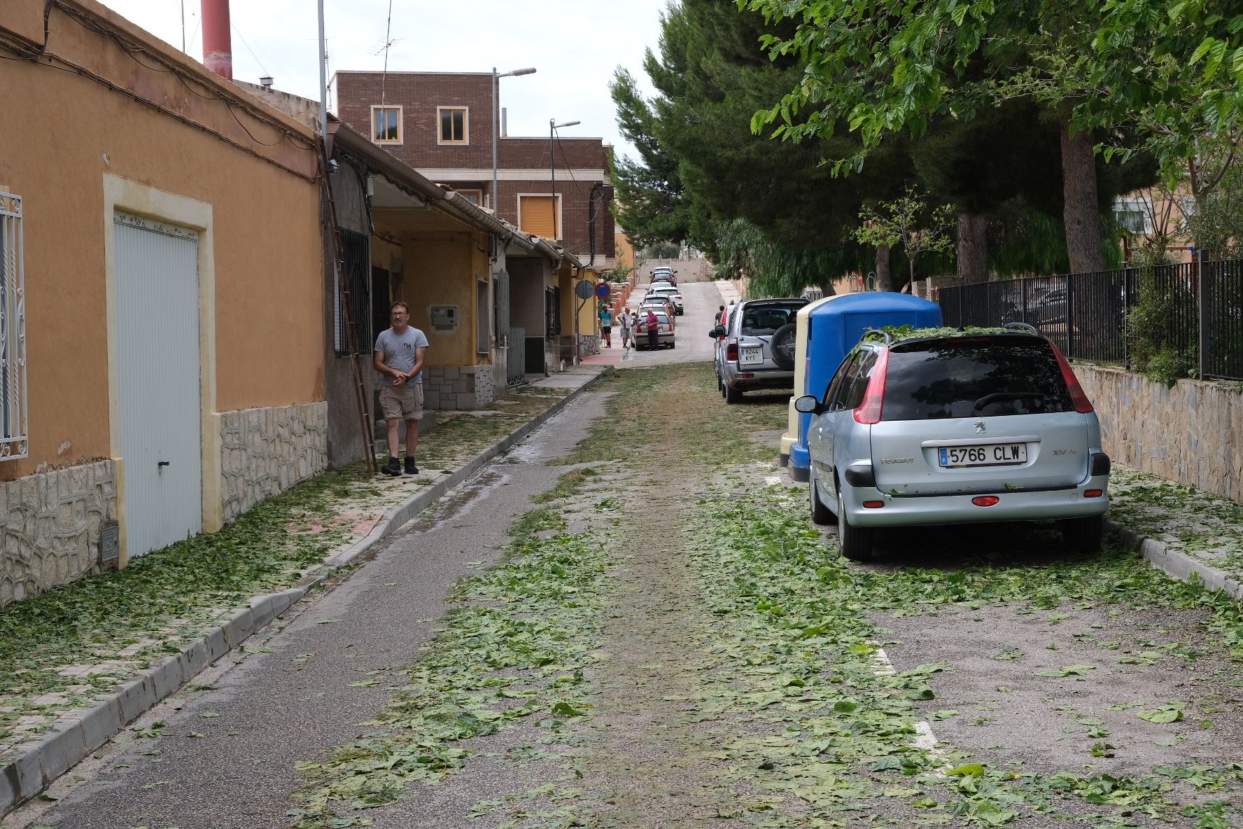 Tormenta de intensidad torrencial con rayos y granizo en el Alto y Medio Vinalopó