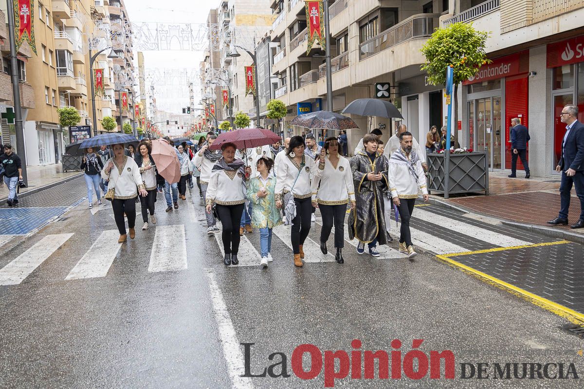 El Bando Moro de Caravaca desafía a la lluvia en su día de convivencia
