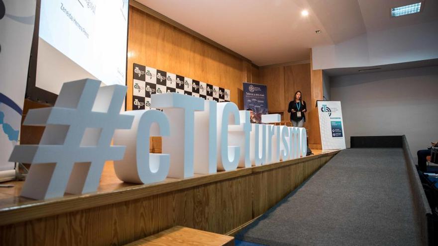 Conferencia del V Congreso Nacional de Turismo Digital 2019