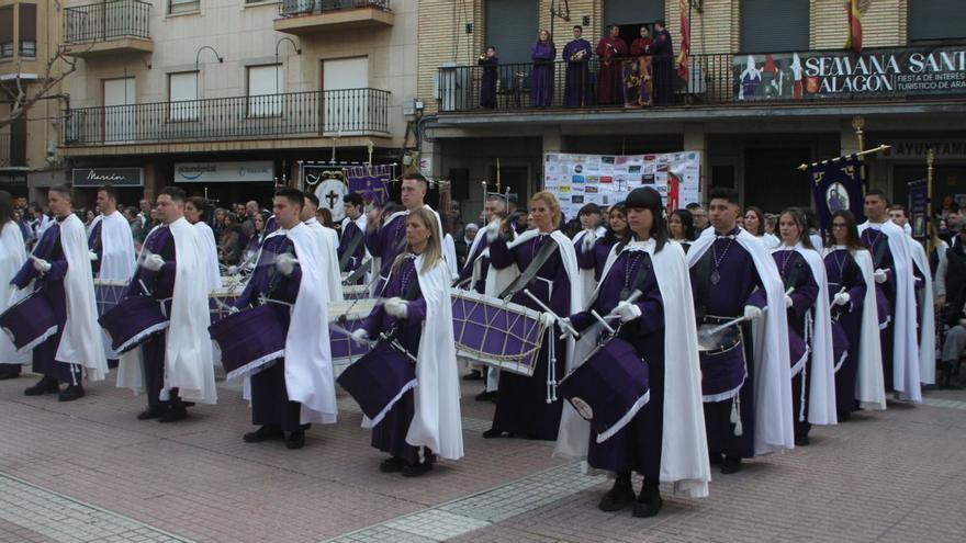 Un total de 16 cofradías participaron en la IV Exaltación del Tambor y Bombo Villa de Alagón. | SERVICIO ESPECIAL