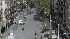 La ronda de Sant Antoni, en uno de los tramos pendientes de reurbanización.