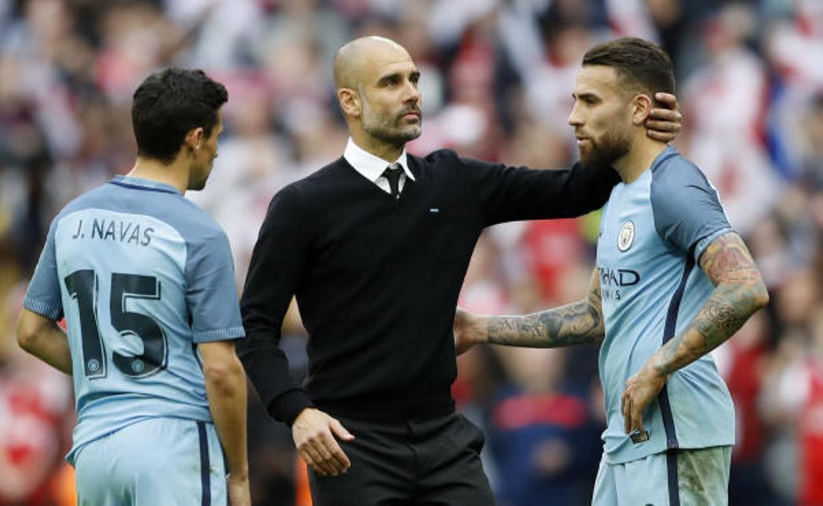 Otamendi puede dejar el Manchester City