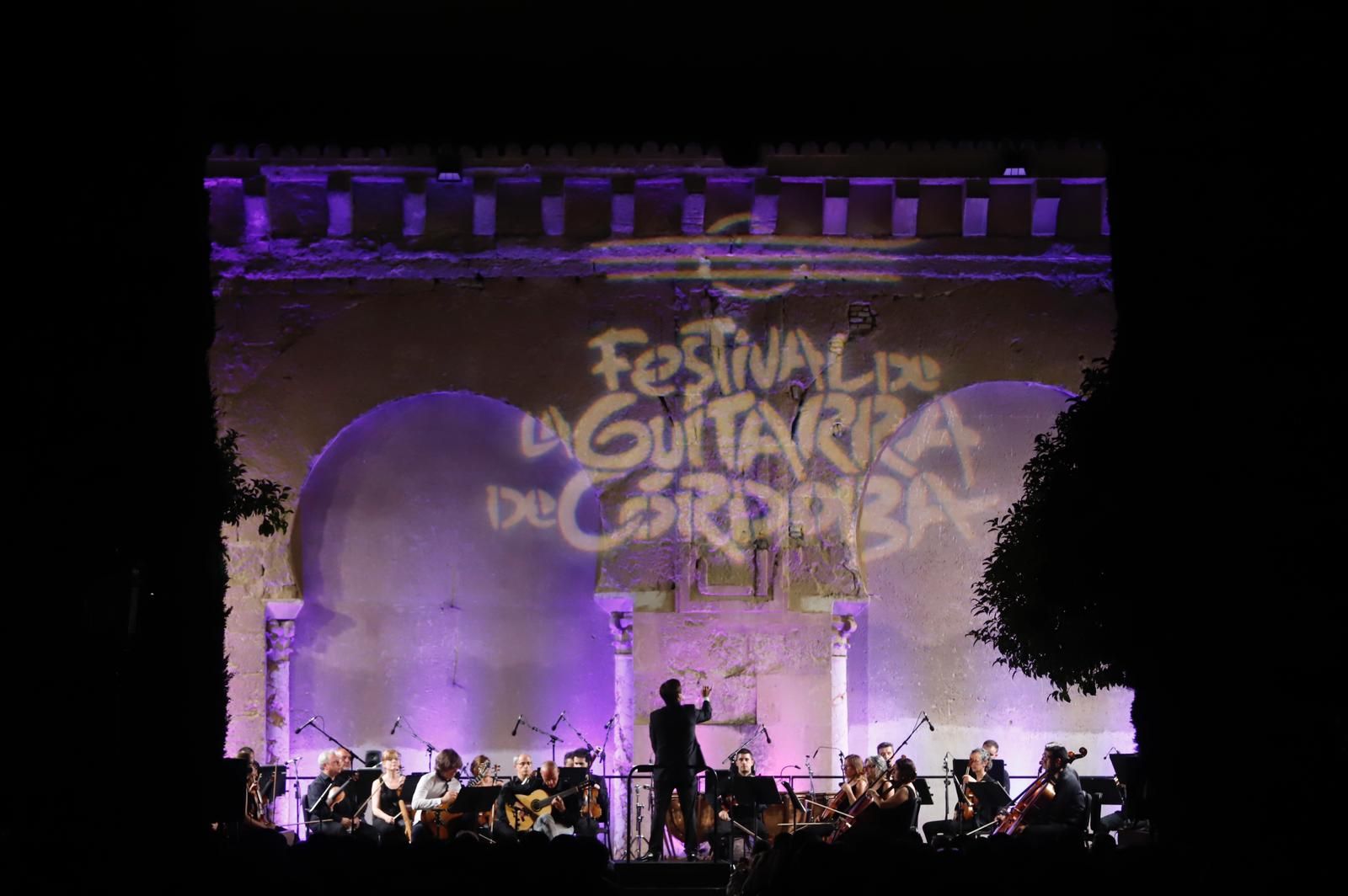 'La noche de la guitarra', en el Patio de los Naranjos