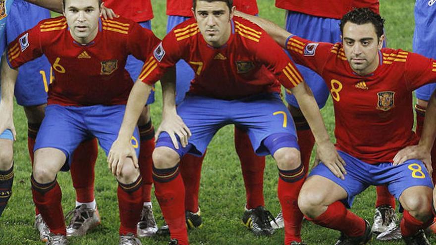 Villa, Iniesta y Xavi, candidatos al Balón de Oro del Mundial