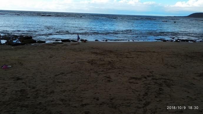 Nubes y viento en Las Canteras (9/10/2018)