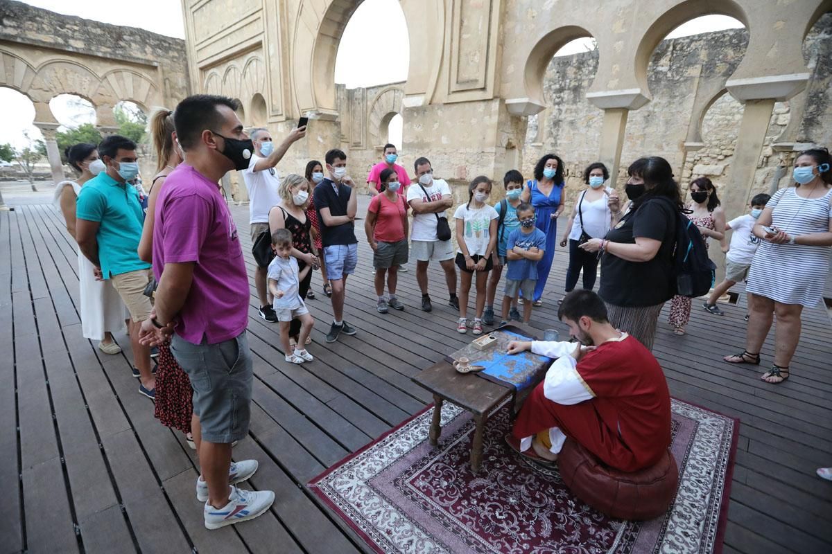 Visitas teatralizadas y didácticas en Medina Azahara