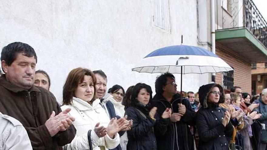 Concentración por Isaías Carrasco en Morales de Toro, en 2008.