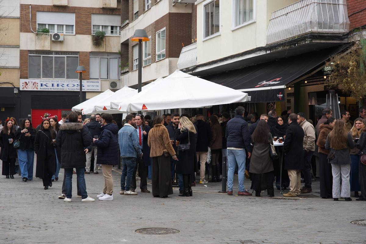 ¿Has estado de cañas en Badajoz? ¡Búscate en las fotos de la 'Tardevieja'!