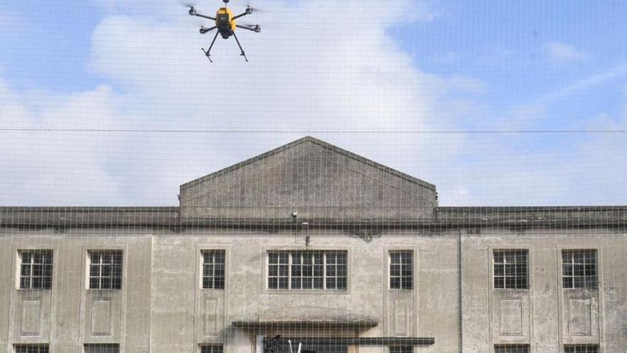 Un dron, en la Ciudad de las TIC.