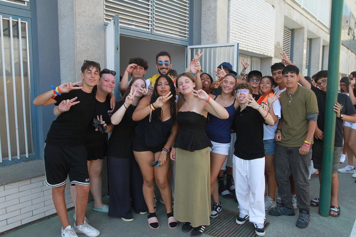 Los participantes del campamento durante el Día de la Despedida.