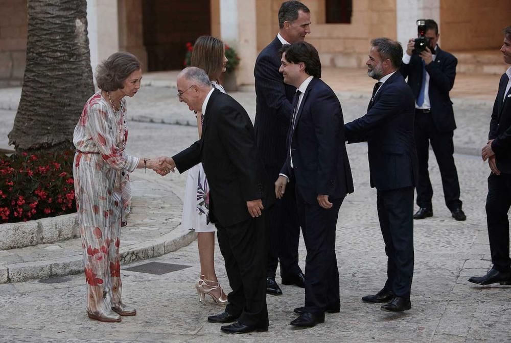 Cóctel de Felipe VI en la Almudaina