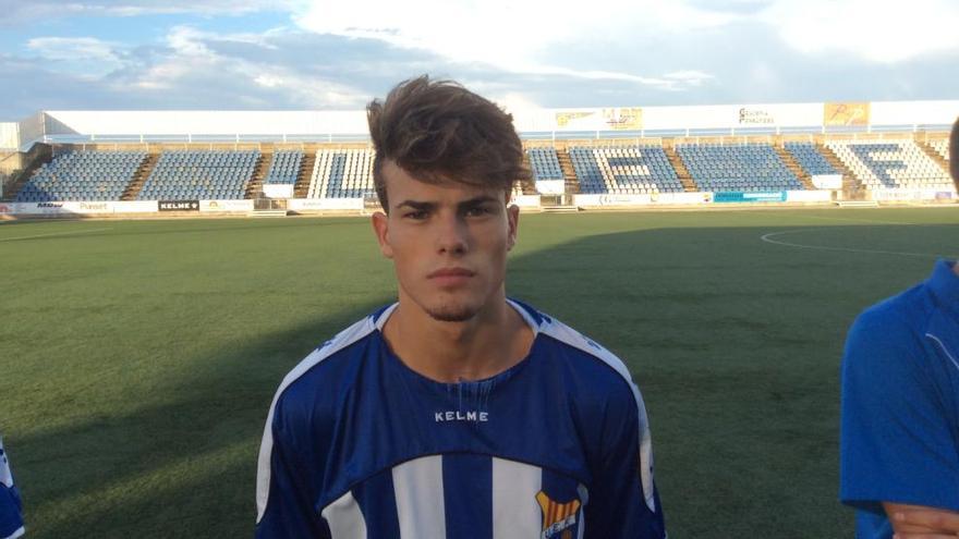 Chavarría, primer juvenil que debuta a la Unió enguany