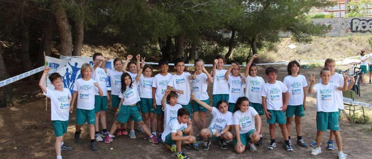 Alumnes del col·legi Francesc de Borja Moll durant la carrera.