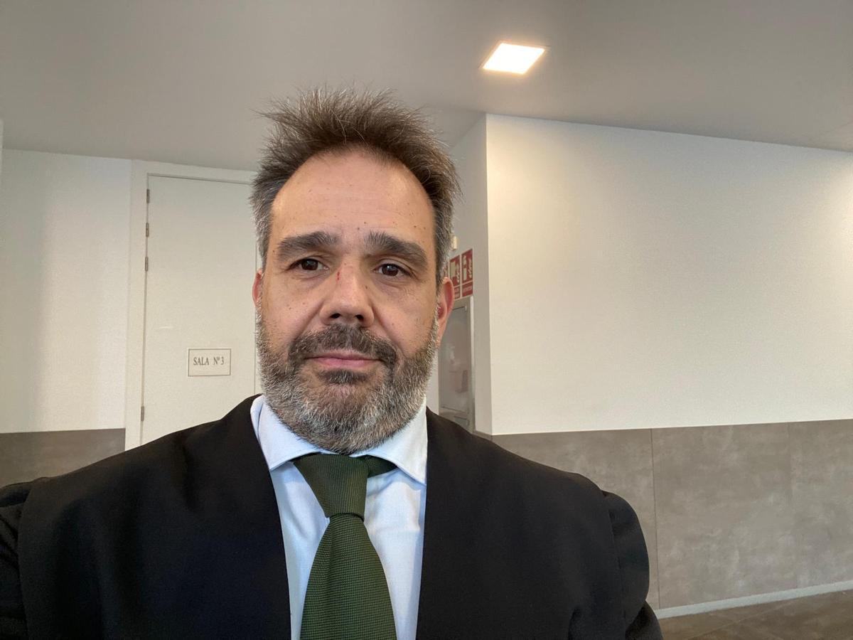 Manuel Alonso Ferrezuelo, abogado de la Plataforma de Víctimas del Alvia 04155.