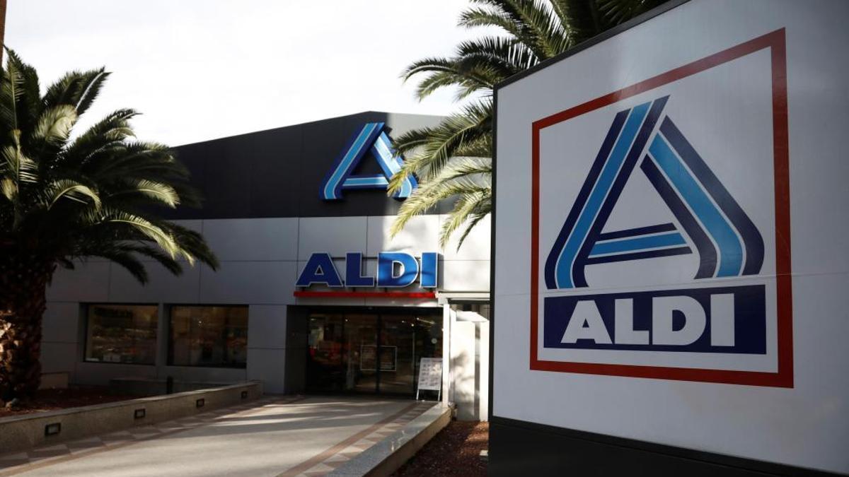 Mañana se esperan colas kilométricas en Aldi para el juego de bolsas de viaje de cabina más baratas del mercado: por 11,99 euros y asas para la espalda