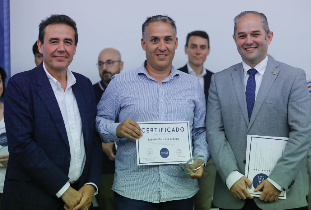 Clausura de Campus Executive y entrega de diplomas