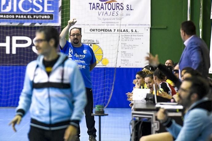 26-02-20 DEPORTES. PABELLON DE LAS REMUDAS. BARRIO DE LAS REMUDAS. TELDE. Partido de balonmano femenino entre el Remudas Rocasa y el Guardés disputado en Pabelloon Antonio Moreno del barrio teldense de Las Remudas.    Fotos: Juan Castro.  | 26/02/2020 | Fotógrafo: Juan Carlos Castro