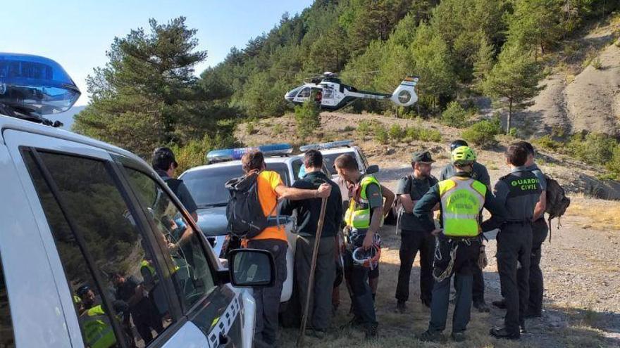 Voluntarios mexicanos colaboran en la búsqueda del compatriota desaparecido en el Pirineo